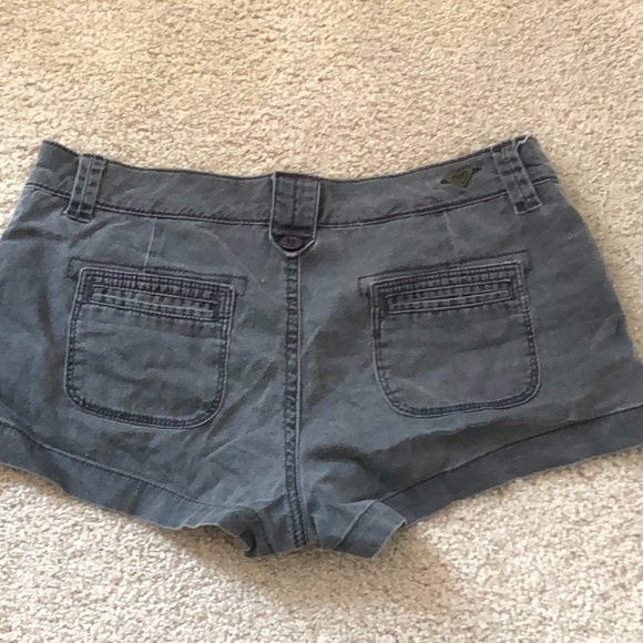 Roxy shorts - Picture 2 of 4